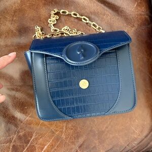 Elegant Navy Blue Crossbody Bag with Gold Chain